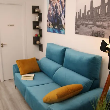 Casa Elena Playa * Fuengirola