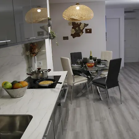 Casa Elena Playa * Fuengirola