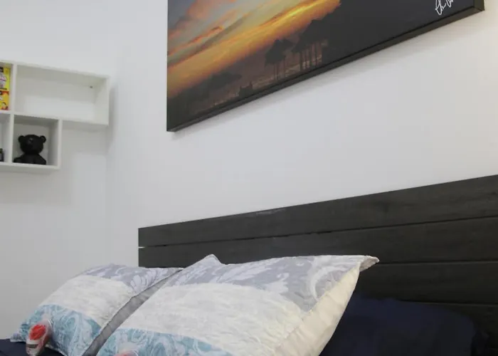 Casa Elena Playa Apartamento *