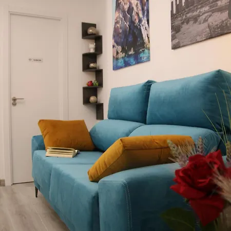 Casa Elena Playa Апартаменты *