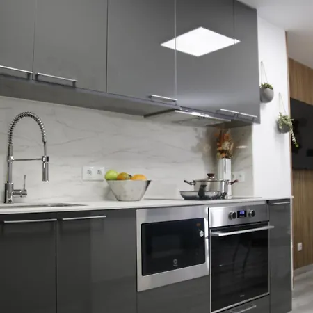 Casa Elena Playa Фуэнхирола