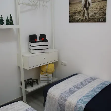 Casa Elena Playa * Фуэнхирола